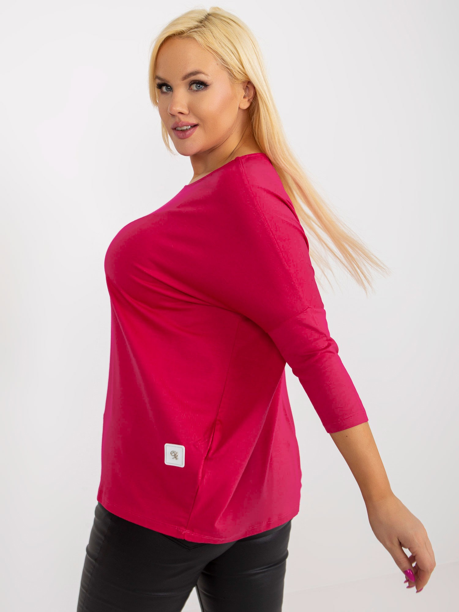 Fuksjowa bluzka plus size basic z rękawem 3/4