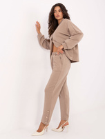 Ciemnobeżowy przyjemny w dotyku komplet RUE PARIS 