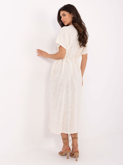 Jasnobeżowa midi sukienka szmizjerka OCH BELLA