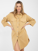 Camelowa koszulowa sukienka z kieszeniami  RUE PARIS 