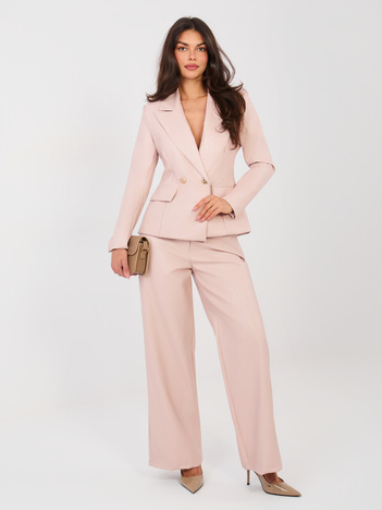 Jasnoróżowe skórzane spodnie od kompletu