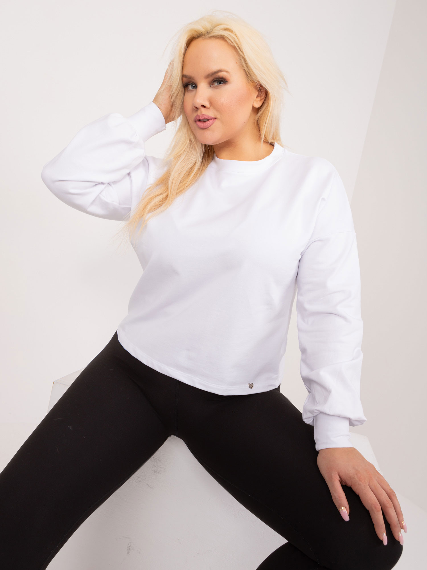Balta plus size džemperis Florentia.