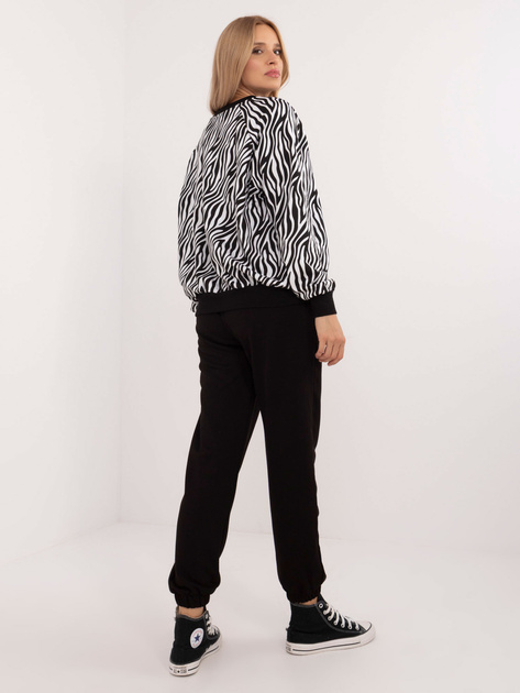 Hurtownia Biało-czarny dresowy komplet z literą M