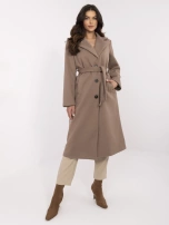 Ciemnobeżowy długi płaszcz damski z paskiem