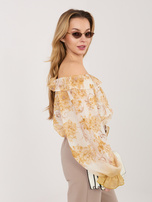 Żółta bluzka hiszpanka z kwiatowym motywem 