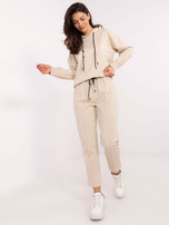 Hurt Beżowy dresowy komplet z domieszką wiskozy