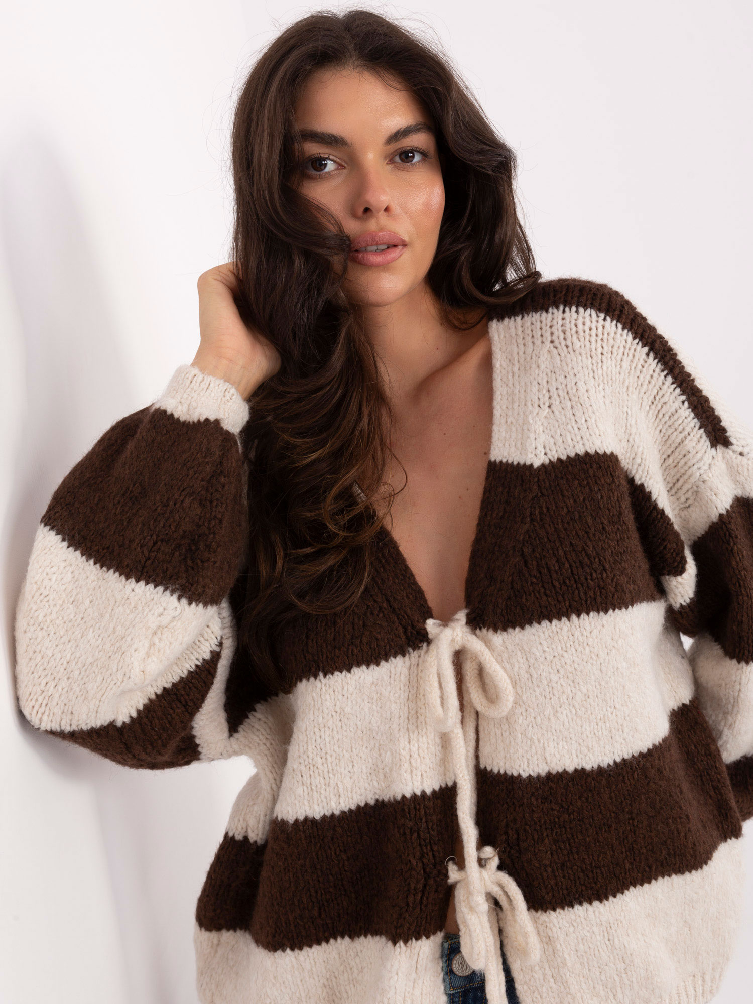 Sweter brązowy