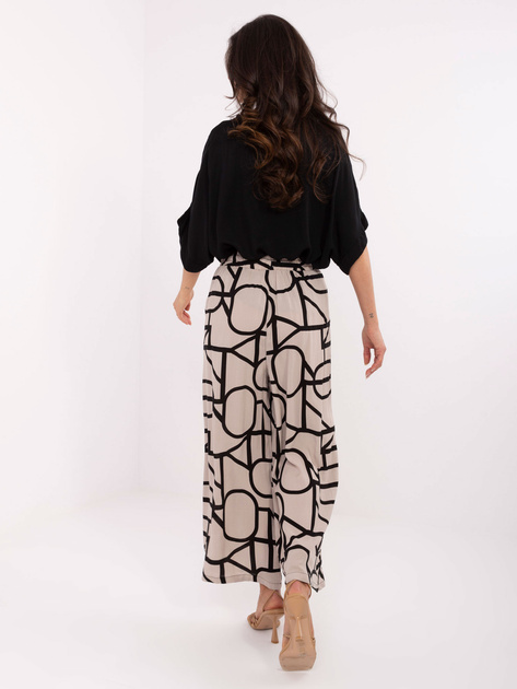 Beżowe letnie spodnie 7/8 SUBLEVEL