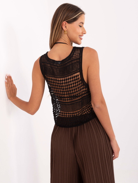 Czarny ażurowy top w stylu boho