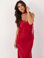 Hurt Dark red evening dress with a slit.