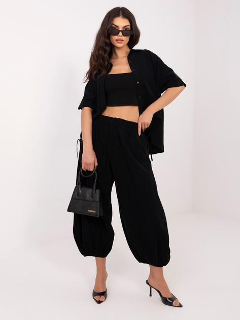 Czarna sztruksowa koszula ze ściągaczami