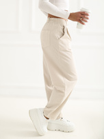 Jasnobeżowe sztruksowe spodnie typu carrot RUE PARIS