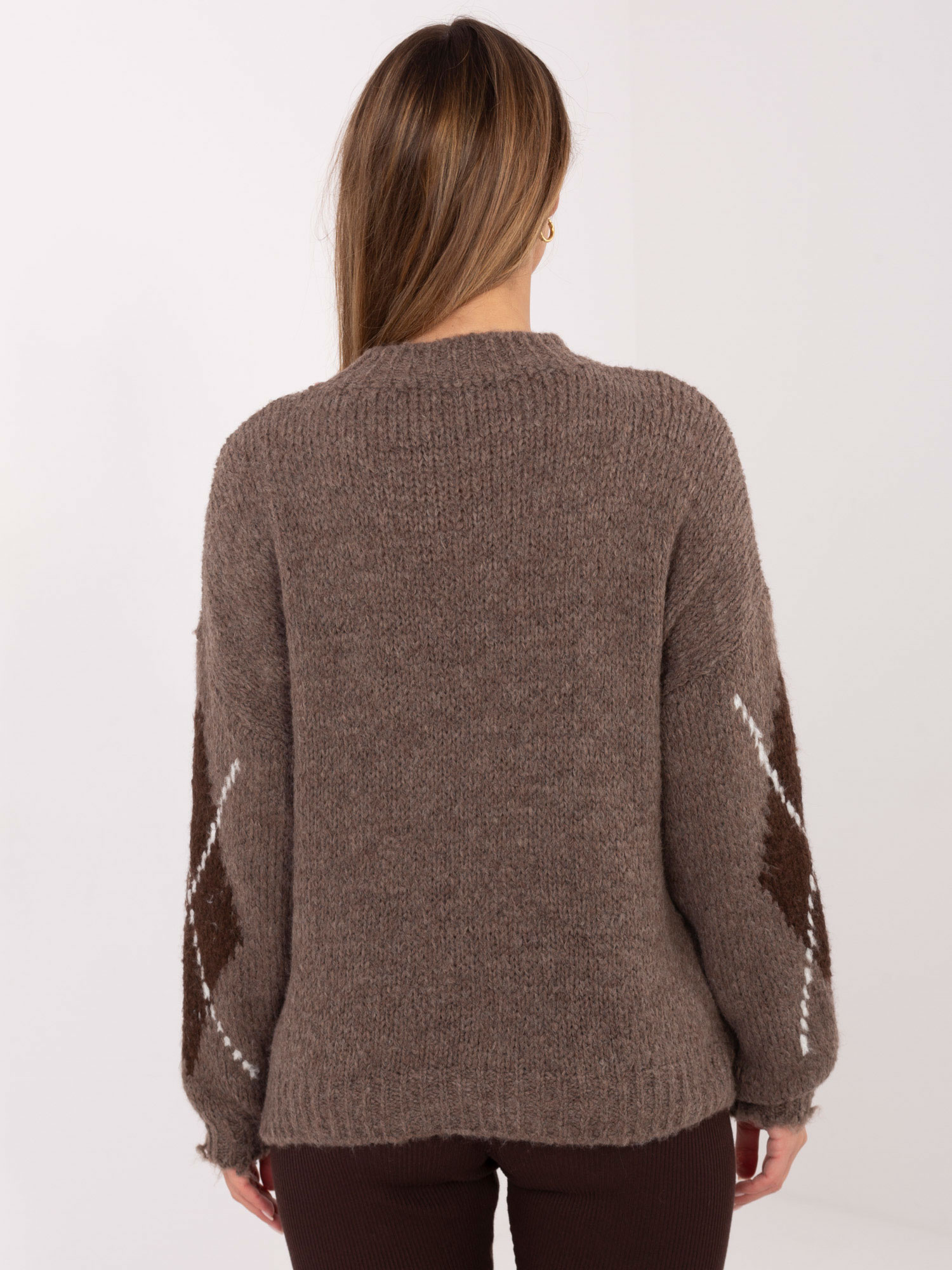 Sweter ciemny bezowy