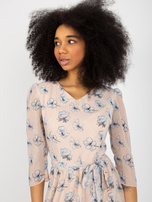 Hurt Beżowa rozkloszowana sukienka z printem i paskiem