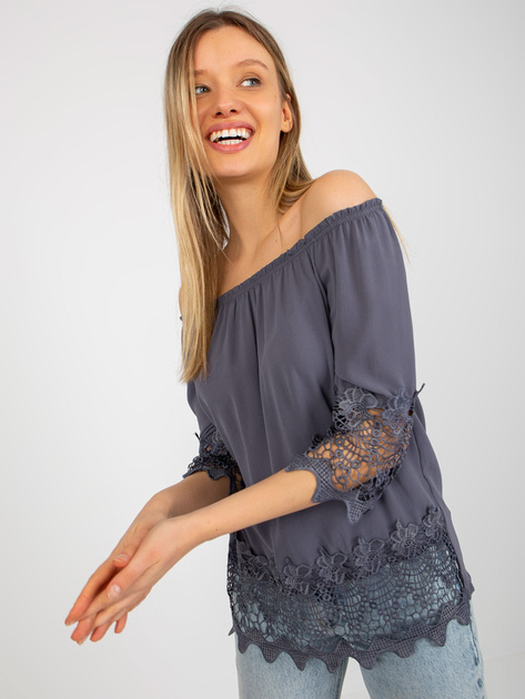 Hurt Grafitowa bluzka hiszpanka z ażurowym wykończeniem