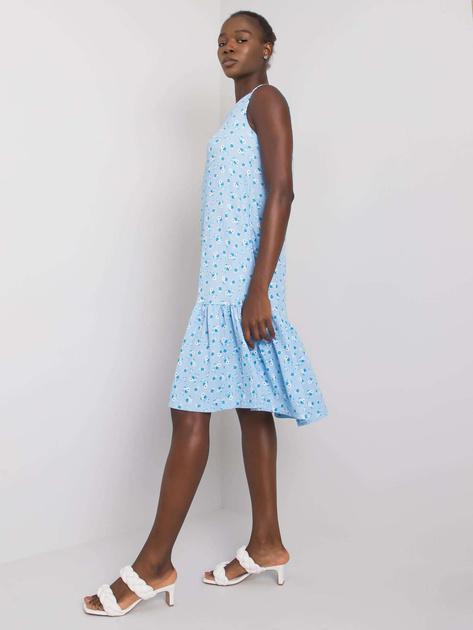 Jasnoniebieska sukienka w kwiaty z falbaną Joice RUE PARIS