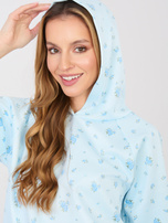 Pastelowa niebieska damska bluza w róże