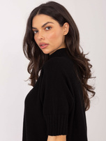 Czarny damski sweter ze ściągaczami