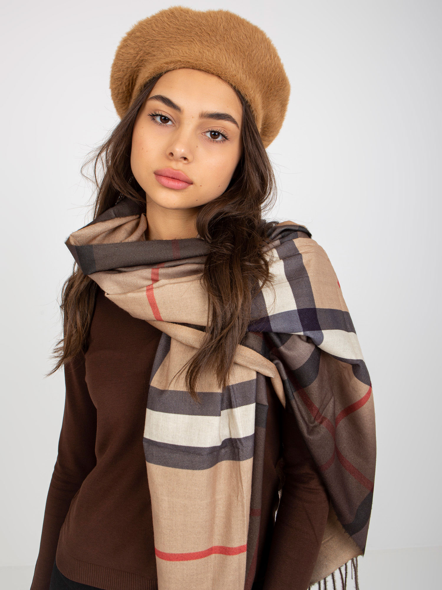 Camelowa damska czapka zimowa beret