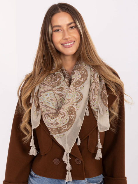 Beżowa damska chusta z frędzlami