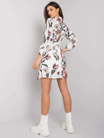 Biała sukienka z printami Akilah RUE PARIS