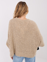 Beżowy damski sweter boucle z rękawem 3/4