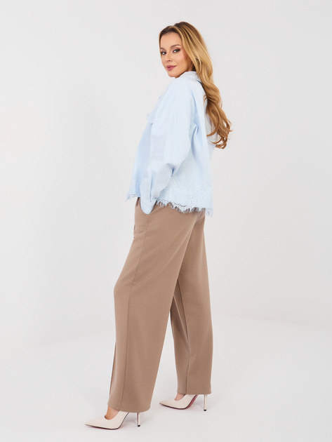 Ciemnobeżowe spodnie z ozdobną zawieszką RUE PARIS