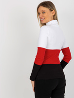 Hurtownia Ecru-czerwona prążkowana bluzka basic z golfem