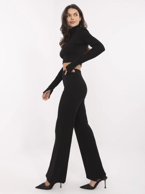 Czarny komplet z rozszerzanymi spodniami RUE PARIS