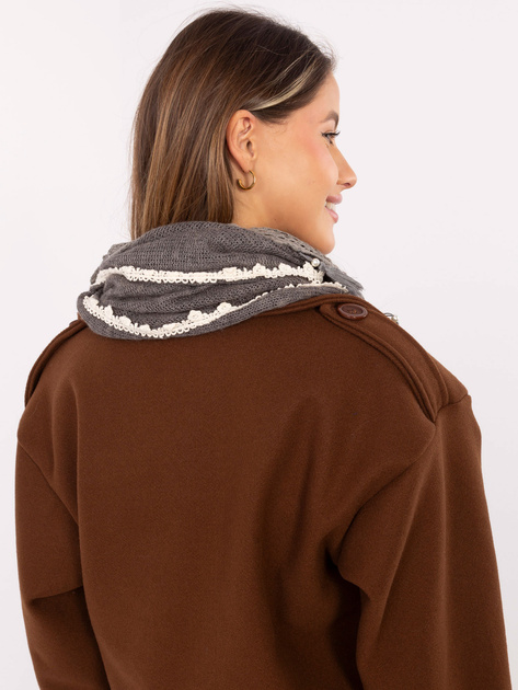 Ciemnoszara trójkątna chusta z perełkami