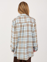 Jasnoniebieska damska koszula oversize w kratę