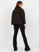 Hurtownia Czarna przejściowa kurtka pikowana bez kaptura 