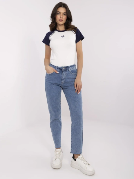 Niebieskie damskie jeansy mom stretch z kieszeniami