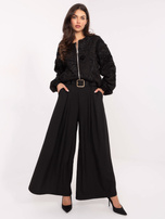 Black elegant pants with a belt.