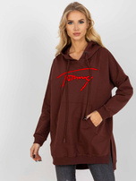 Hurtownia Ciemnobrązowa długa bluza kangurka z napisem 