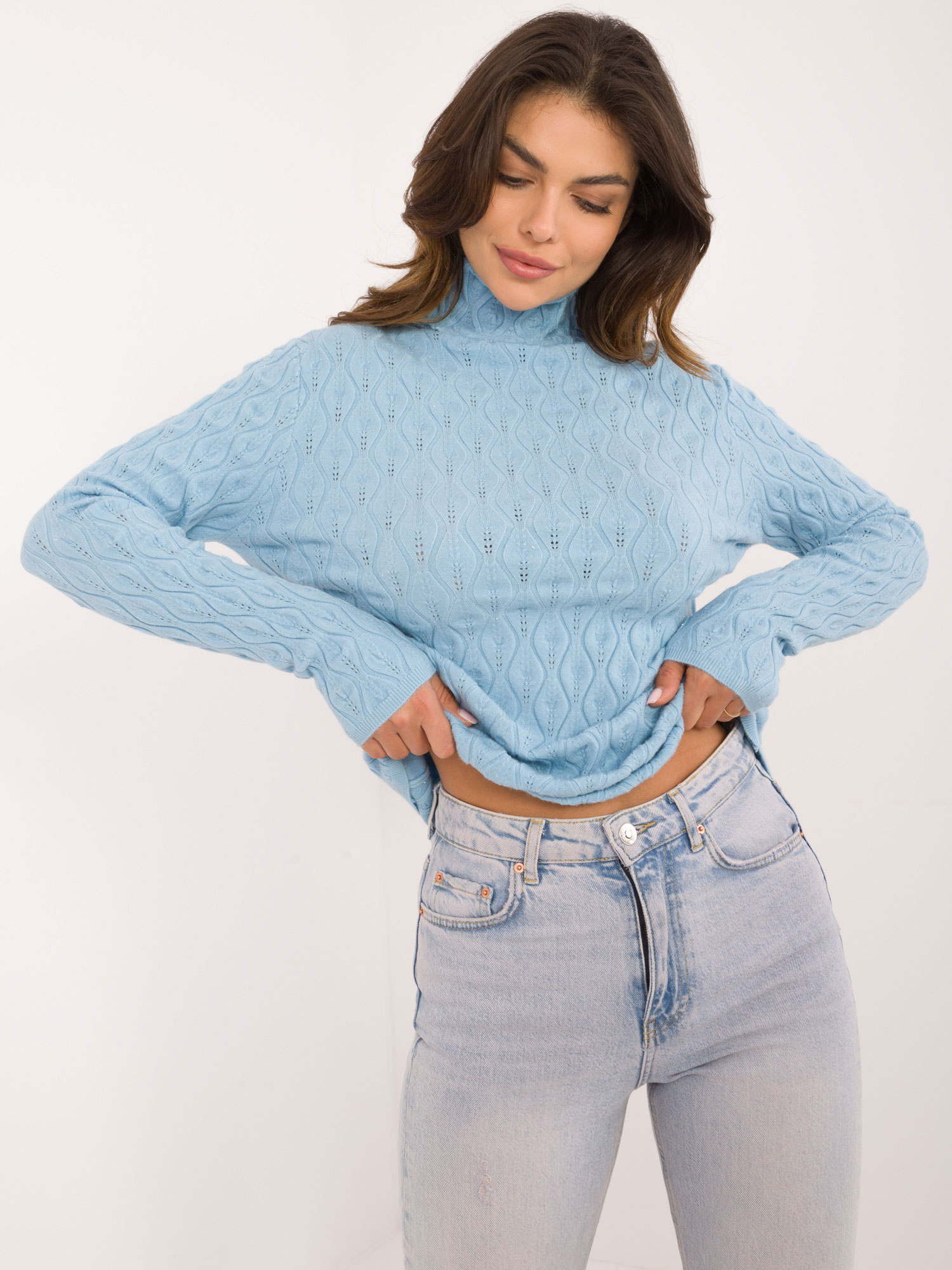 Sweter jasny niebieski