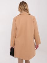 Camelowy elegancki płaszcz z kieszeniami 