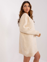 Hurtownia Jasnobeżowa mini sukienka z dzianiny