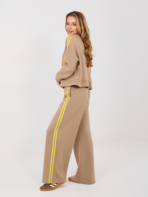 Ciemnobeżowy komplet z miękkiego materiału RUE PARIS