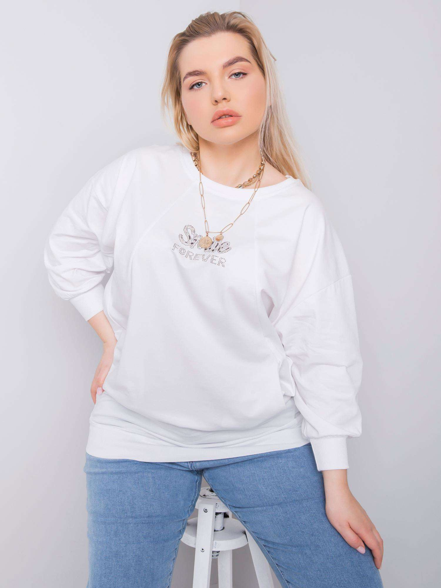 Weiße Bluse in Übergröße mit Applikation Messina.