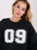 Czarna damska bluza z numerem 09