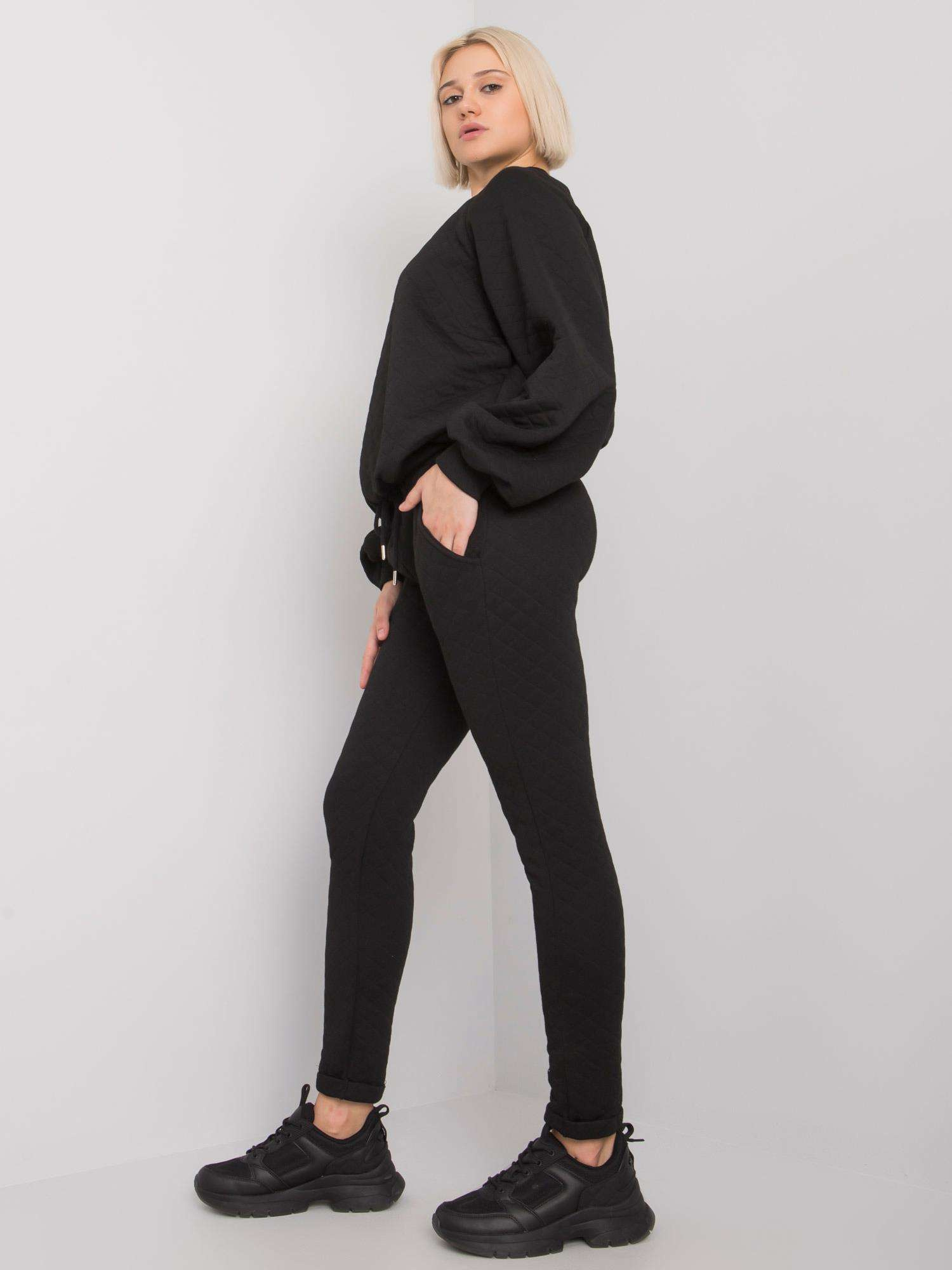 Black two-piece quilted set Palermo