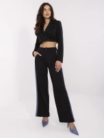 Czarne materiałowe spodnie damskie z lampasami
