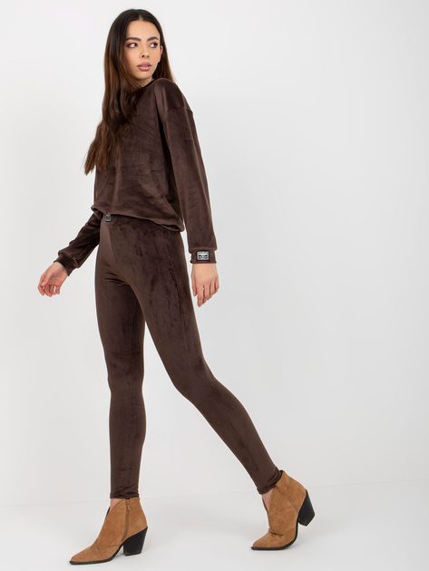 Hurtownia Ciemnobrązowy komplet welurowy z legginsami