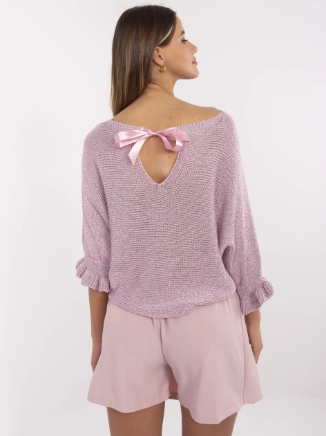 Brudnoróżowy elegancki sweter o kroju nietoperza