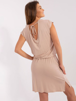Hurt Beżowa mini sukienka z wiązaniem RUE PARIS
