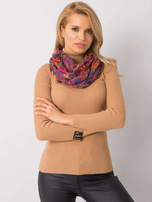 Brudnoróżowa chusta w kwiatowy wzór