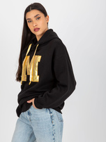 Hurtownia Czarna damska bluza z kapturem z literą M  