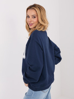 Granatowa bluza z kontrastowym nadrukiem