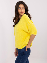 Hurtownia Żółty damski sweter oversize z dekoltem V